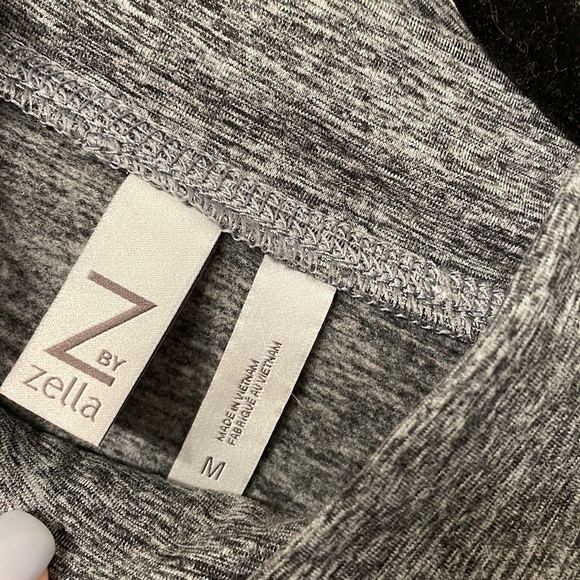 NWT Z by Zella layering too - Picture 6 of 6